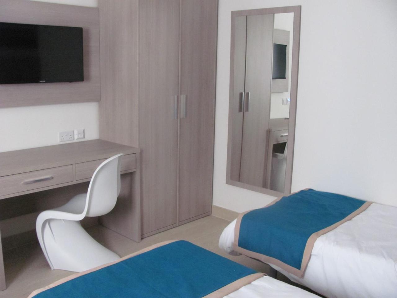 Day'S Inn Hotel And Residence Sliema Exterior foto